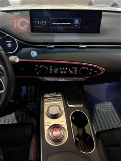جنسس GV70